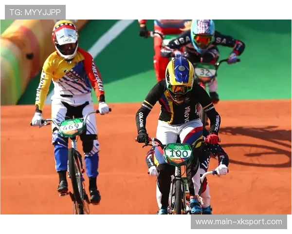 全国竞速小轮车锦标赛 天津队李小刚创赛道最快纪录 全国竞速小轮车锦标赛 天津队李小刚创赛道最快纪录