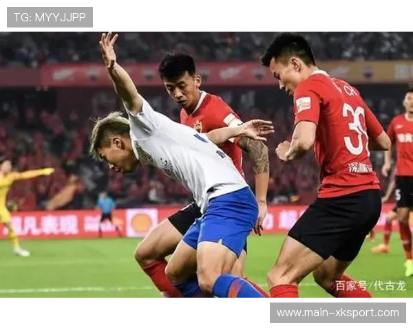 北京防守漏洞频出，深圳外援史密斯无人可挡